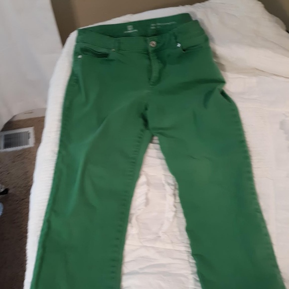 Jeans - Picture 5 of 5